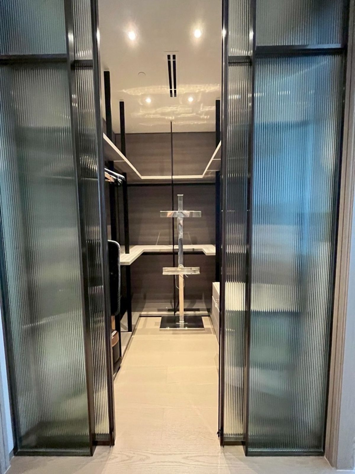 คอนโดวิทยุ ชิดลม หลังสวน : Scope Langsuan🔥🔥🔥 RENT/SELL (ลดเหลือ180,000🔥)1BEDROOM 87sq.m 