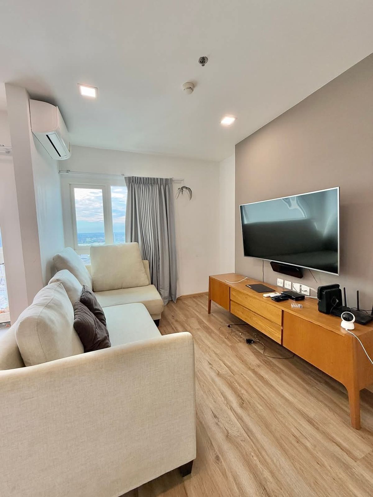 For RentCondoSathorn, Narathiwat : 35,000 BAHT/Month the Key Sathorn-Charoenrat, 2 Bedrooms