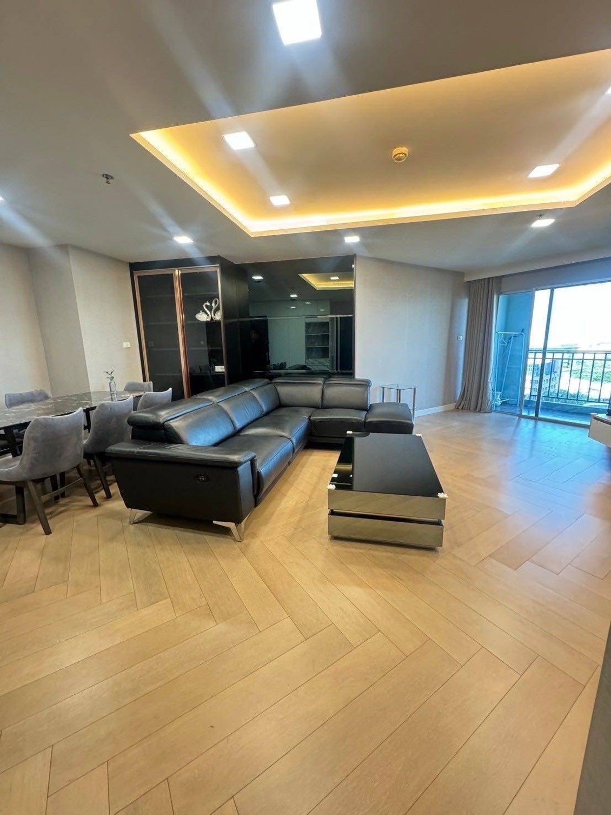 For RentCondoRama9, Petchburi, RCA : Belle Grand Rama9 Condo for Rent, Building B, Floor 10, City View 106.00 sq.m., 3 Bedrooms, 3 Bathrooms, Price 68,000 baht  