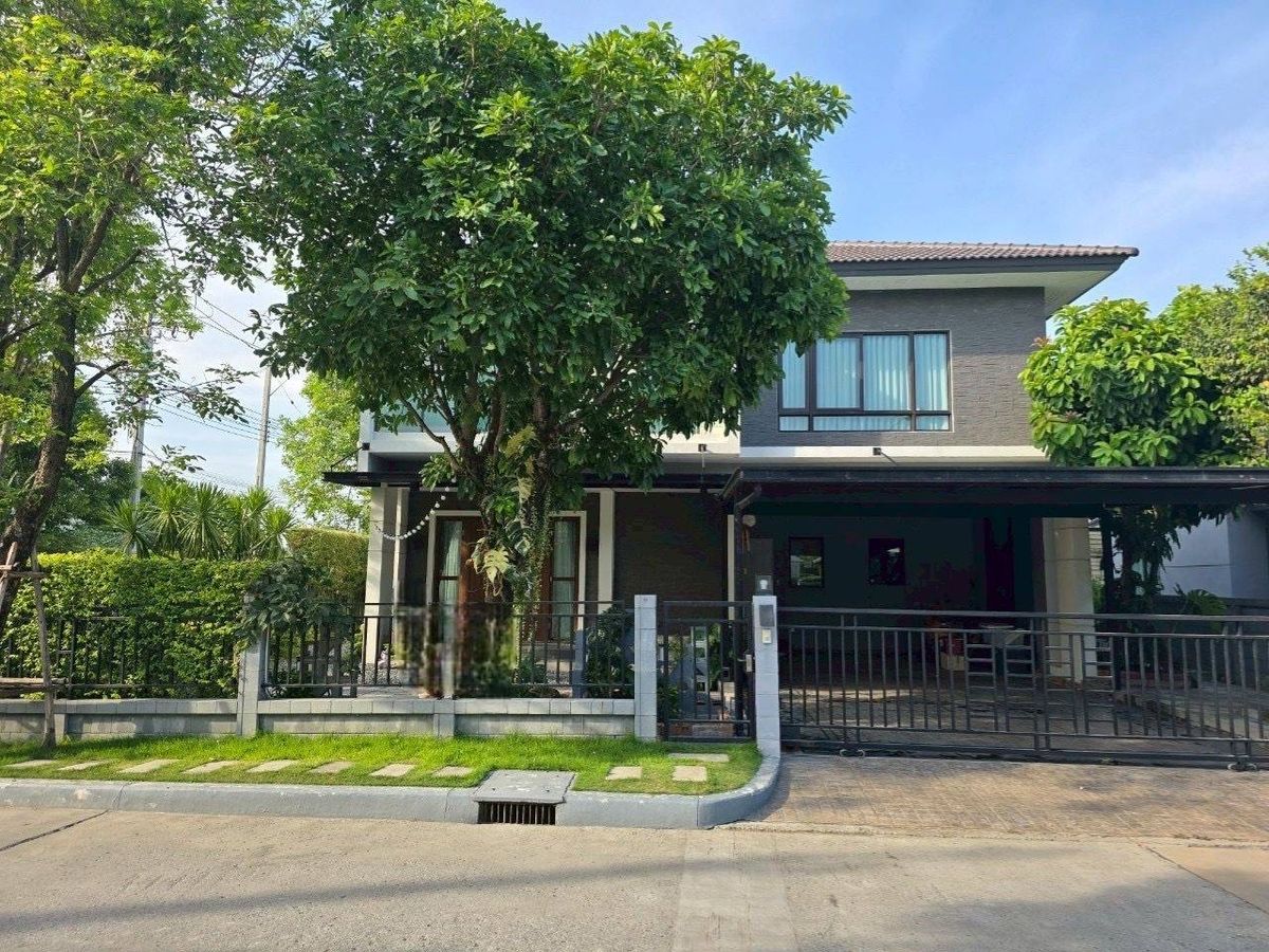 ขายบ้านพัฒนาการ ศรีนครินทร์ : 📢โอกาสดีในการเป็นเจ้าของบ้านเดี่ยว ทำเลดี แปลงมุม Type ใหญ่สุดของโครงการ สงบ เป็นส่วนตัว ราคาดีที่คุณจับต้องได้