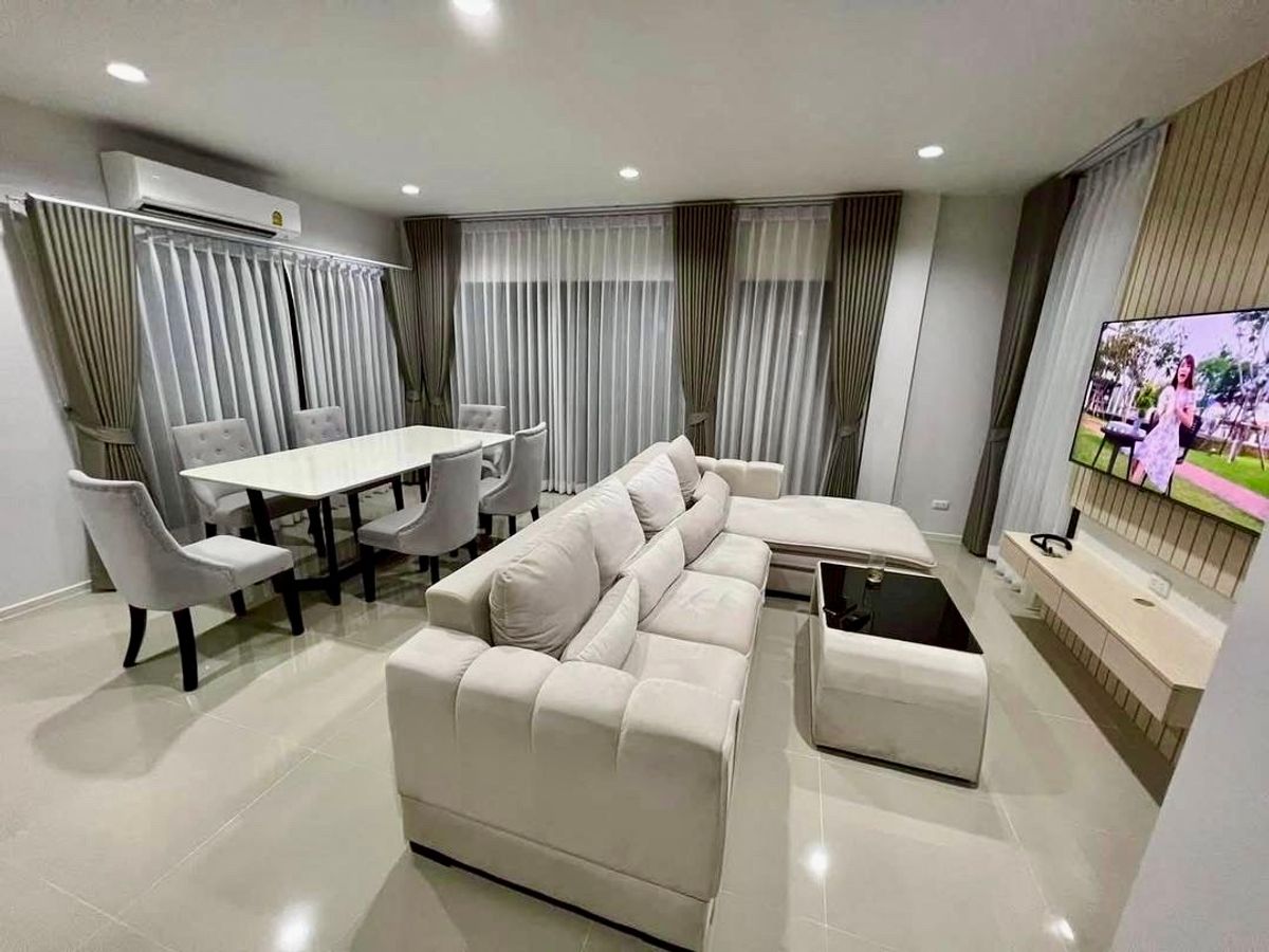 ให้เช่าทาวน์โฮมพัฒนาการ ศรีนครินทร์ : 💥4 ห้องนอน  บ้านแฝด 3 ชั้น ตกแต่งสวย บ้านกลางเมือง THE EDITION RAMA 9 - Krungthep kreetha