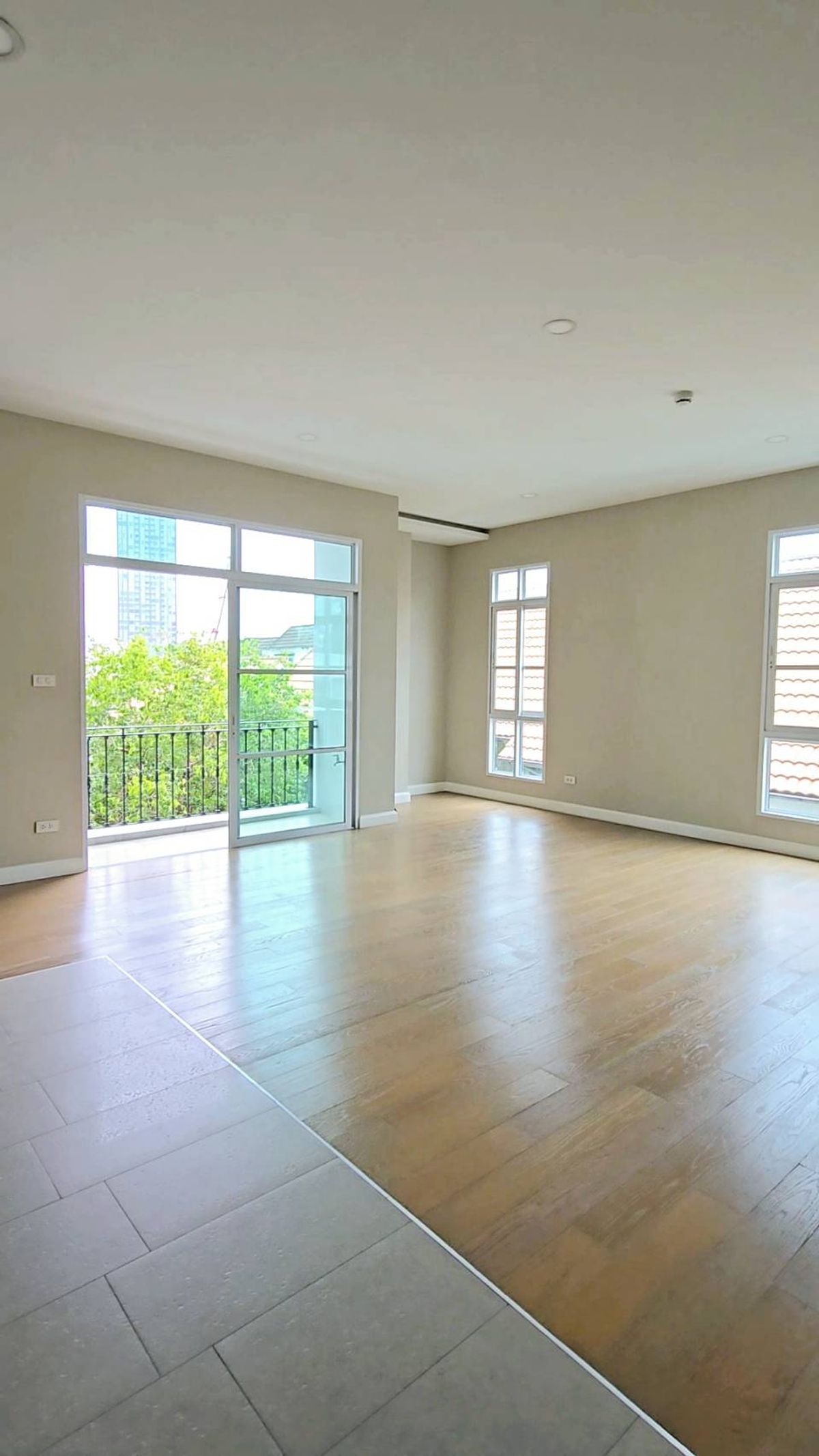 ขายคอนโดสุขุมวิท อโศก ทองหล่อ : Verde Sukhumvit 49/15 – Boutique 2-Bedroom Condo, 78 SQ.M., Starting from 14.8 MB | Only 31 Units