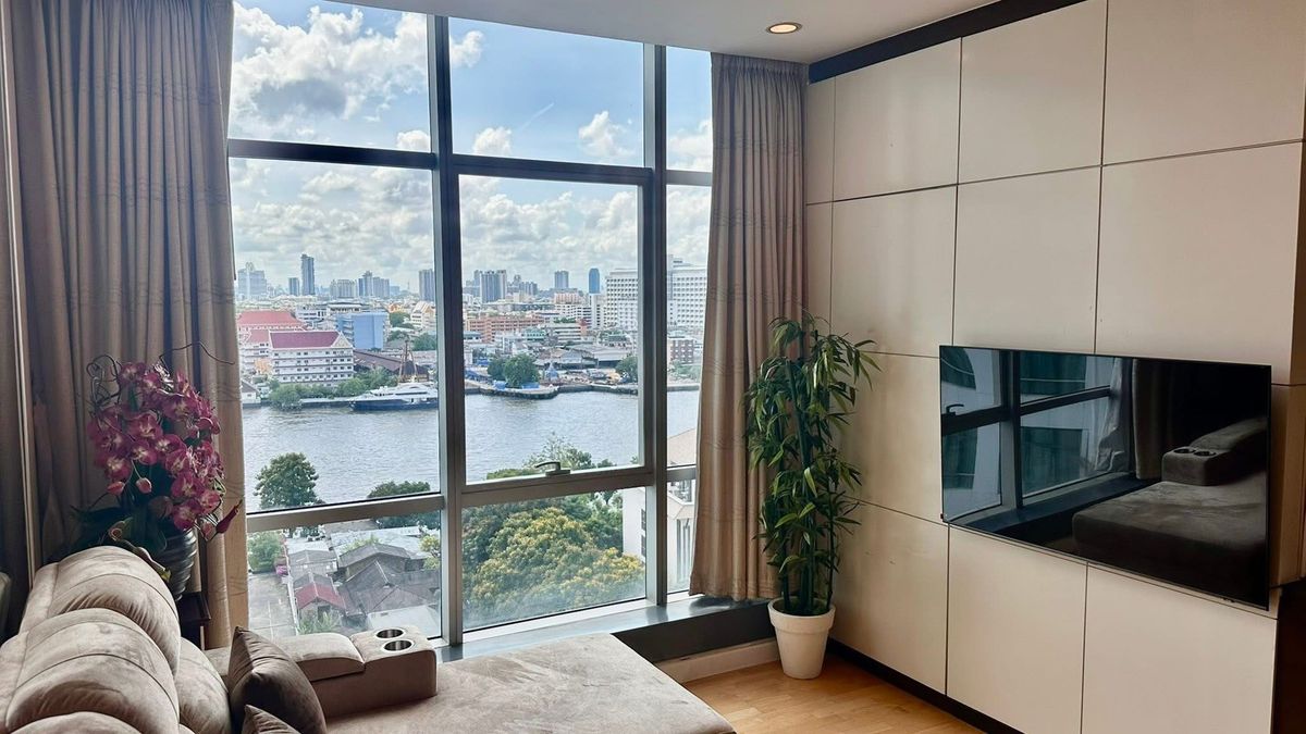 For RentCondoSathorn, Narathiwat : Ban Sathorn Chao Phraya #Chao Phraya River view is interested! Line id: dm_tn