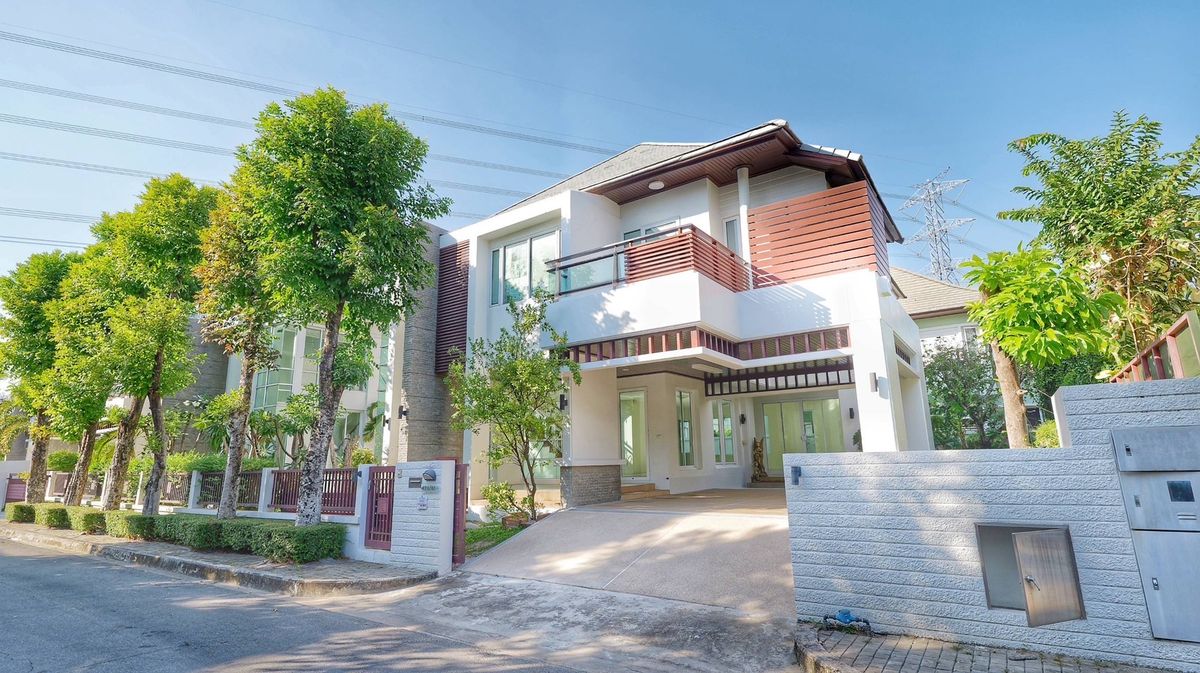 ขายบ้านบางนา แบริ่ง ลาซาล :  บลูลากูน 1 บางนา - วงแหวน  Blue Lagoon 1 Bangna-Wongwaen