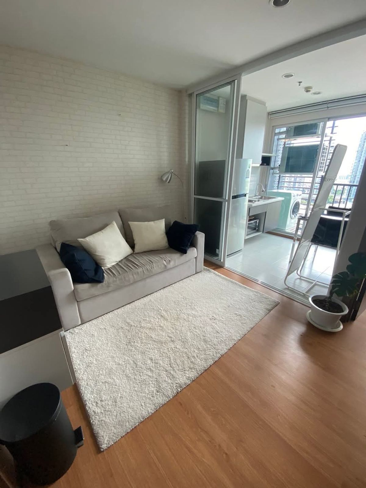 ให้เช่าคอนโดอ่อนนุช อุดมสุข : 14,000 Baht/Month The Base Sukhumvit 77