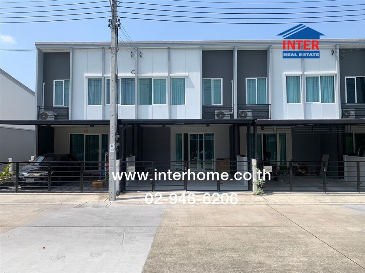 ขายทาวน์โฮมนวมินทร์ รามอินทรา : ทาวน์โฮม 2 ชั้น 20.8 ตร.ว. หมู่บ้านพลีโน่ รามอินทรา บางชัน สเตชั่น ใกล้รถไฟฟ้าบางชัน ซอยรามอินทรา117 ถนนวงแหวนกาญจนาภิเษก ถนนรามอินทรา เขตคลองสามวา กรุงเทพมหานคร