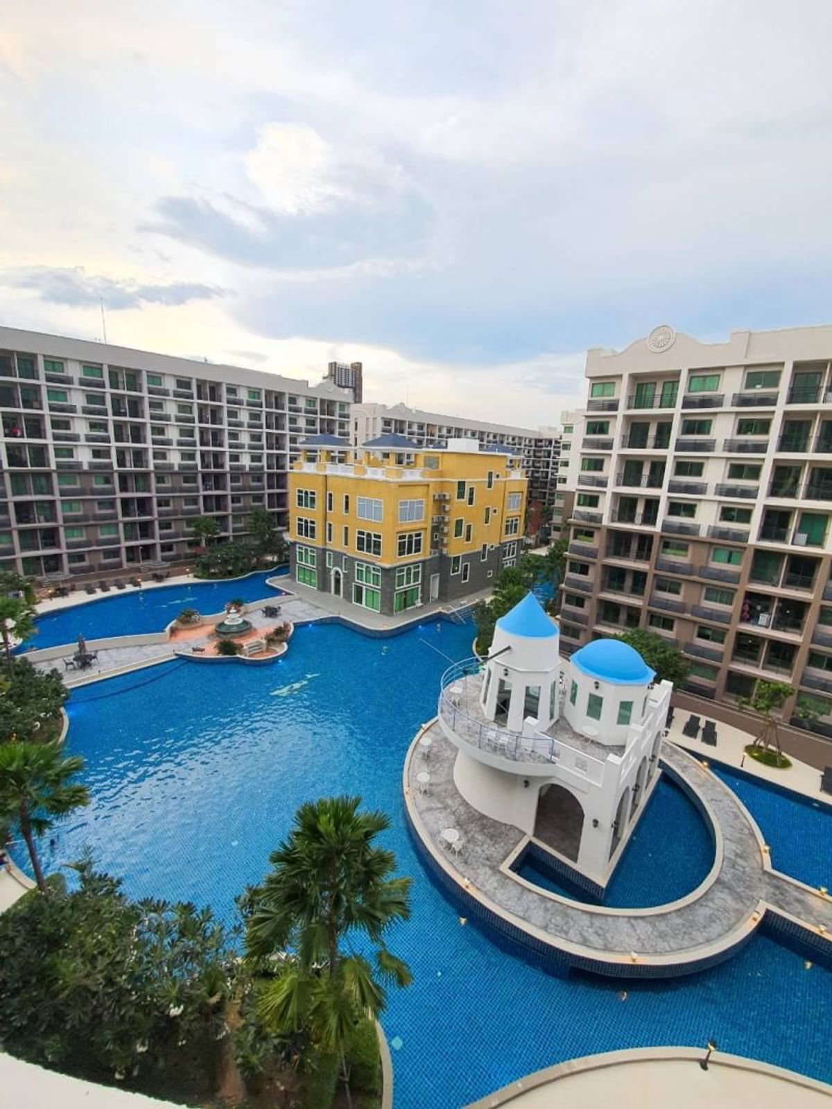 ขายคอนโดพัทยา บางแสน ชลบุรี สัตหีบ :  Arcadia Beach Continental