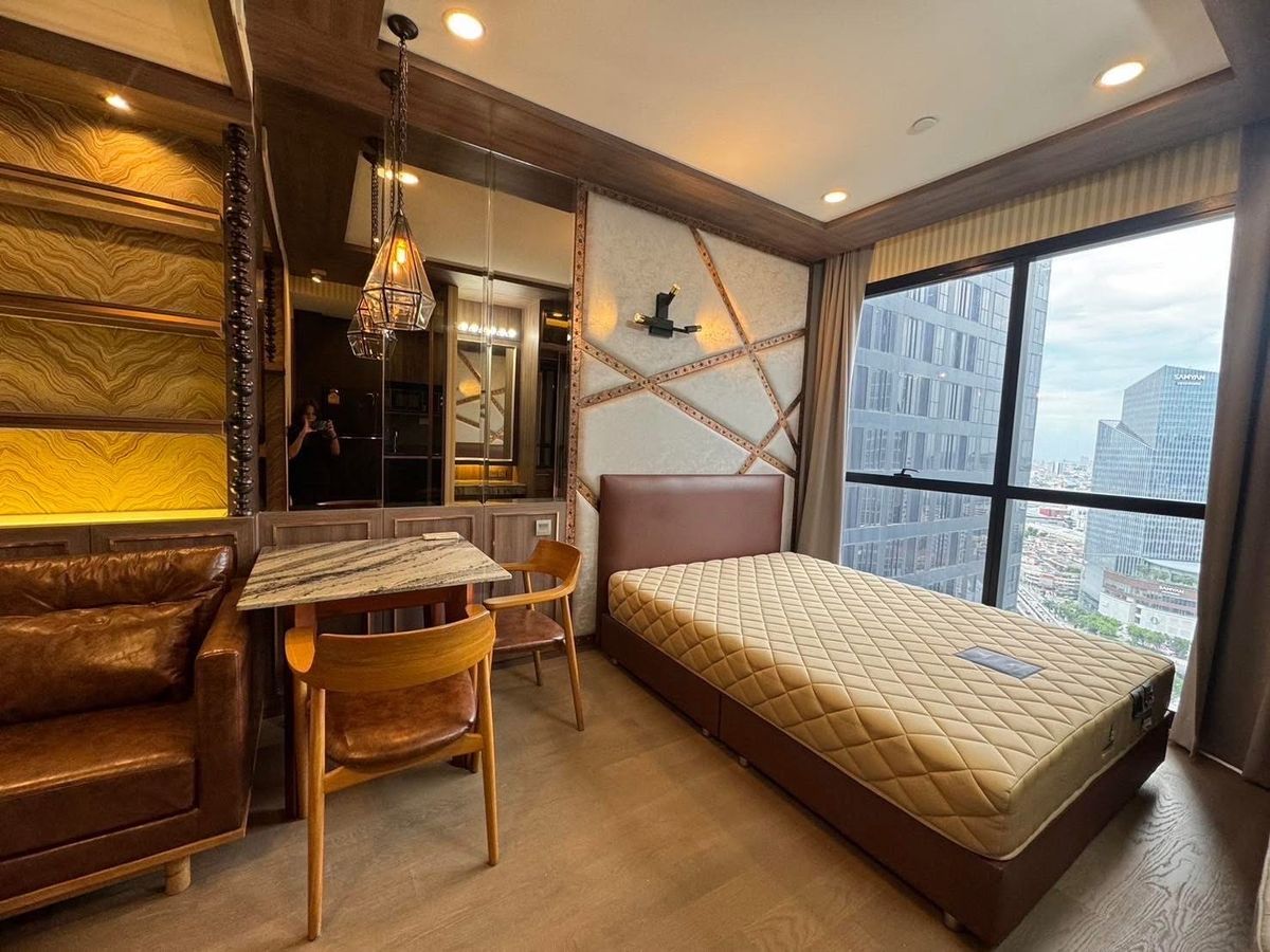 For RentCondoSiam Paragon ,Chulalongkorn,Samyan : Ashton chula silom for rent 