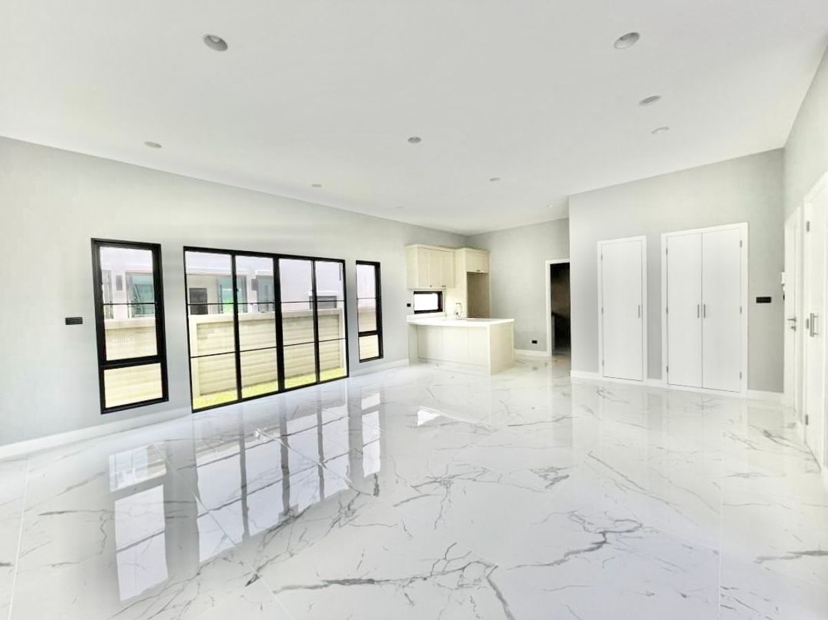 ขายบ้านวิภาวดี ดอนเมือง หลักสี่ : (HOT DEAL) เศรษฐสิริ ดอนเมือง บ้าน 249 ตรม. ราคาพิเศษ 14.99 ล้าน ติดต่อ📲 093-616-4456 (ฝ่ายขาย)