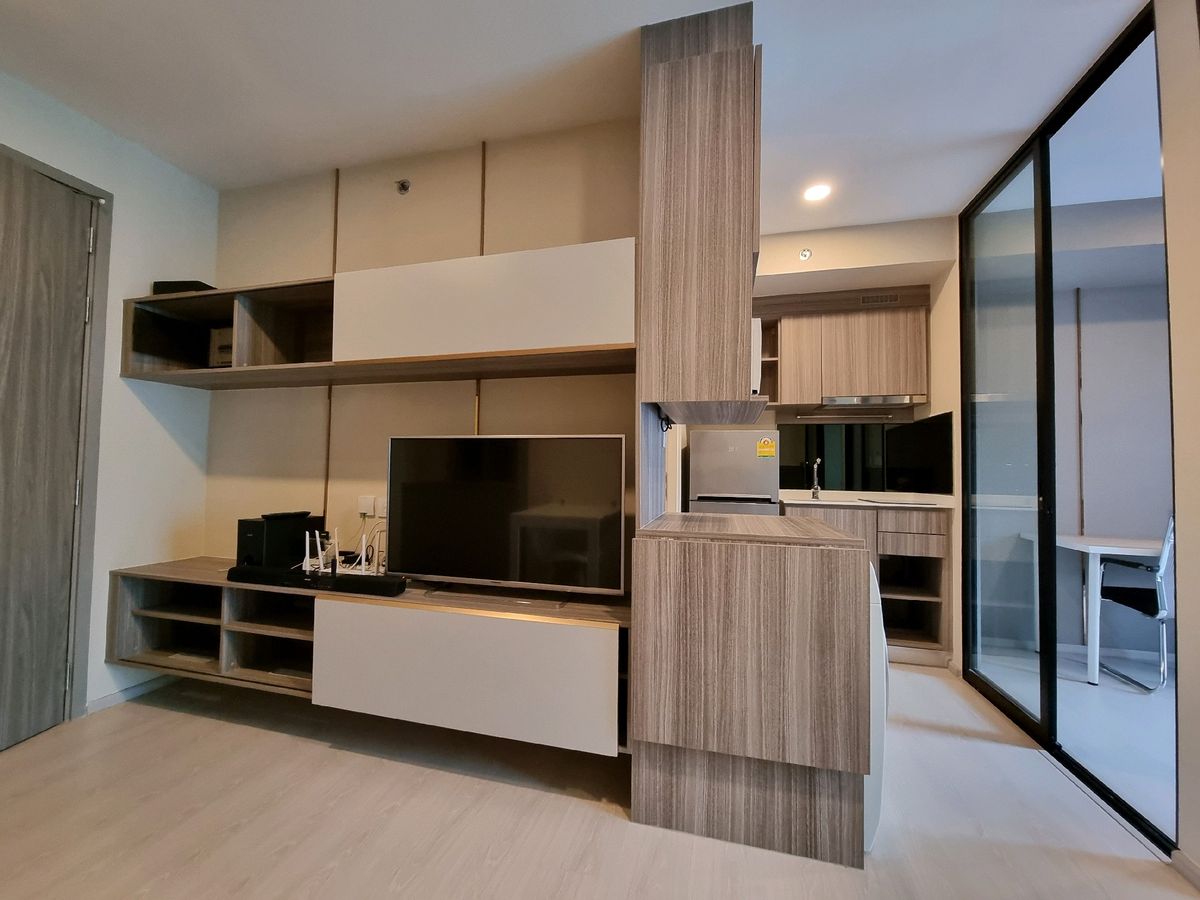 ให้เช่าคอนโดวิภาวดี ดอนเมือง หลักสี่ : ♥️♥️คอนโดใหม่ให้เช่า 1 นอน 1 ห้องทำงาน ติด BTS  “ ไนท์บริดจ์ พหลโยธิน อินเตอร์เชนจ์ “  เพียง  16,000 บาท  🥰🥰