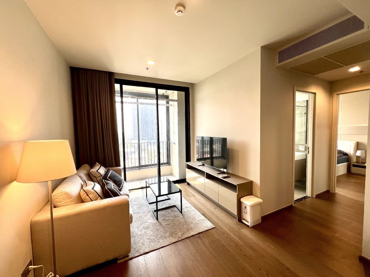 ให้เช่าคอนโดสุขุมวิท อโศก ทองหล่อ : ใหม่! ให้เช่า Ideo Q Sukhumvit36 (BTS ทองหล่อ）