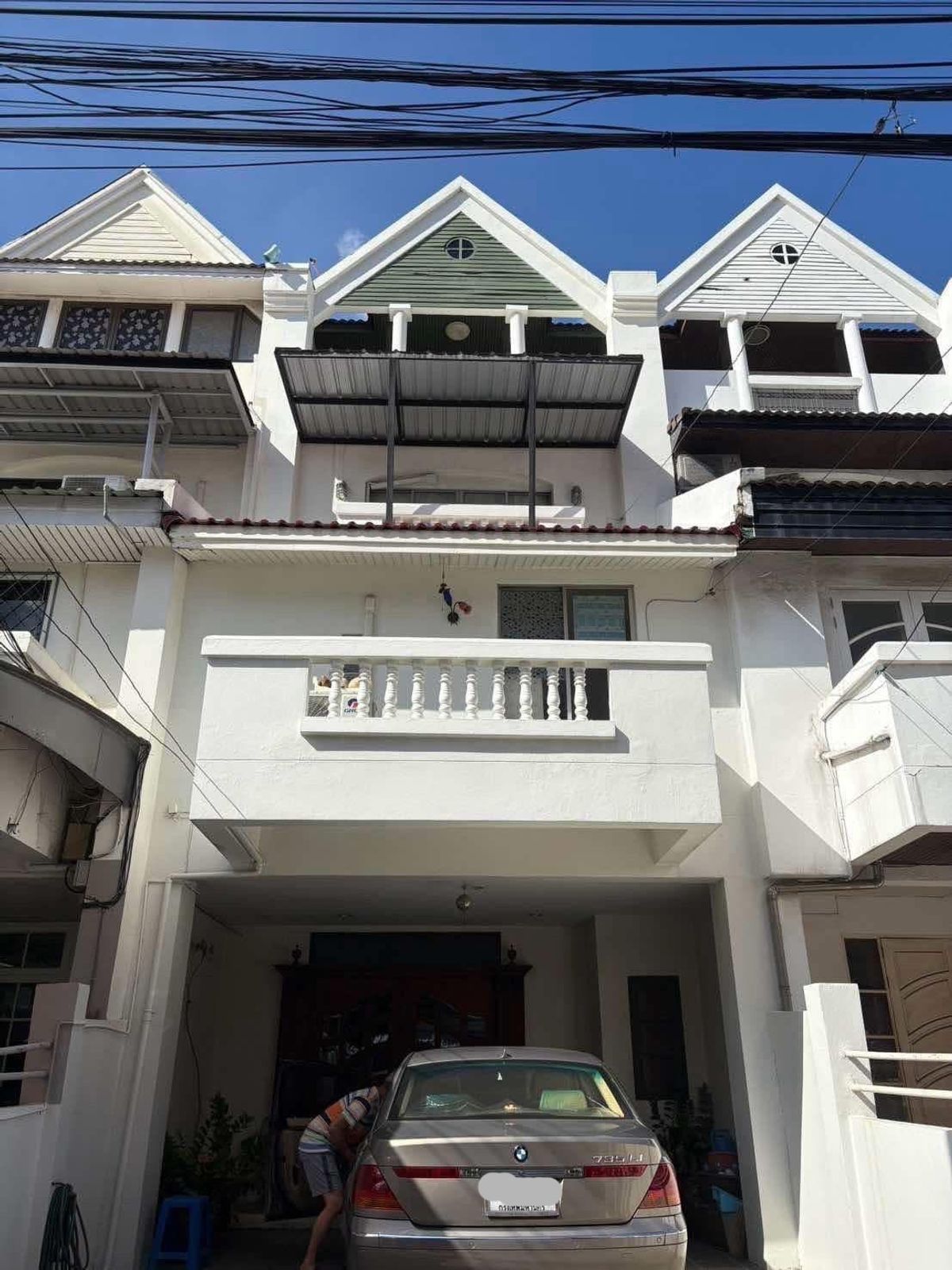 ให้เช่าบ้านสะพานควาย จตุจักร : ให้เช่า บ้านทาวน์โฮม / โฮมออฟฟิศ 4 ชั้น ✅ใกล้  ม.เกษตรศาสตร์ สถานีรถไฟฟ้าสายสีแดง วัดเสมียนนารี เพียง 500 เมตร