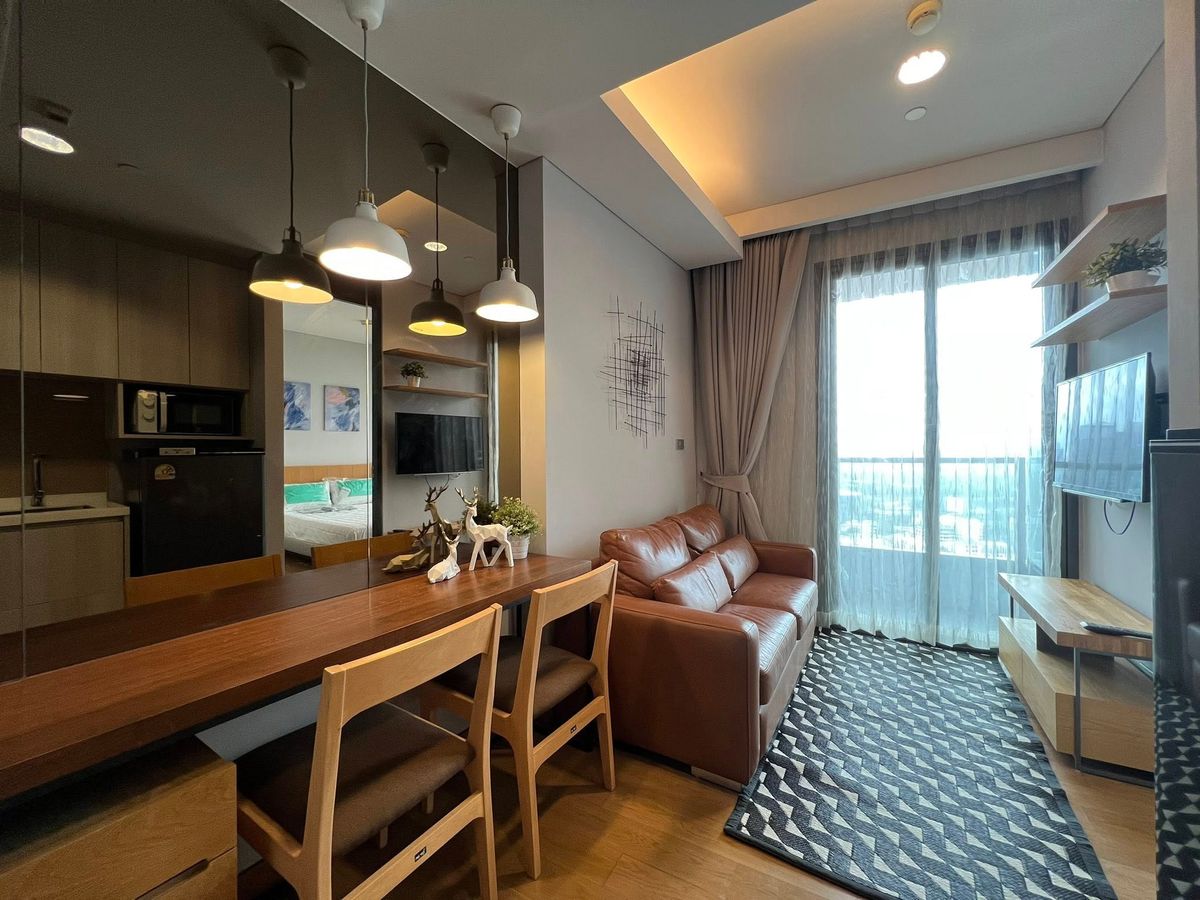 ให้เช่าคอนโดสุขุมวิท อโศก ทองหล่อ : 🌿 ✨  The Lumpini 24  ✨🌿 1 Bed 1 Bath, Rental 22,000 Baht 