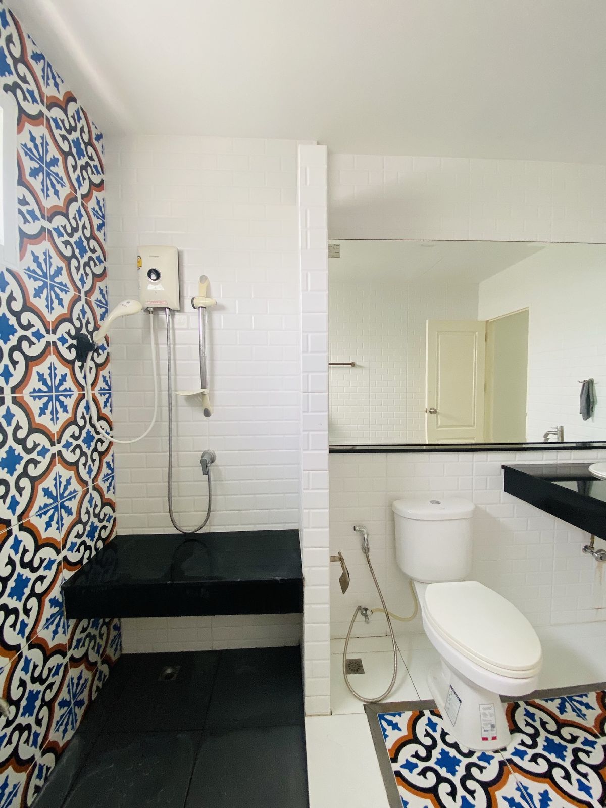 For SaleTownhomeBangna, Bearing, Lasalle : Sell ​​3.5 Townhome for sale, La Sal 24, Sukhumvit 105 | Near BTS 2 - Lifestyle - International School | Ready to be in potential location