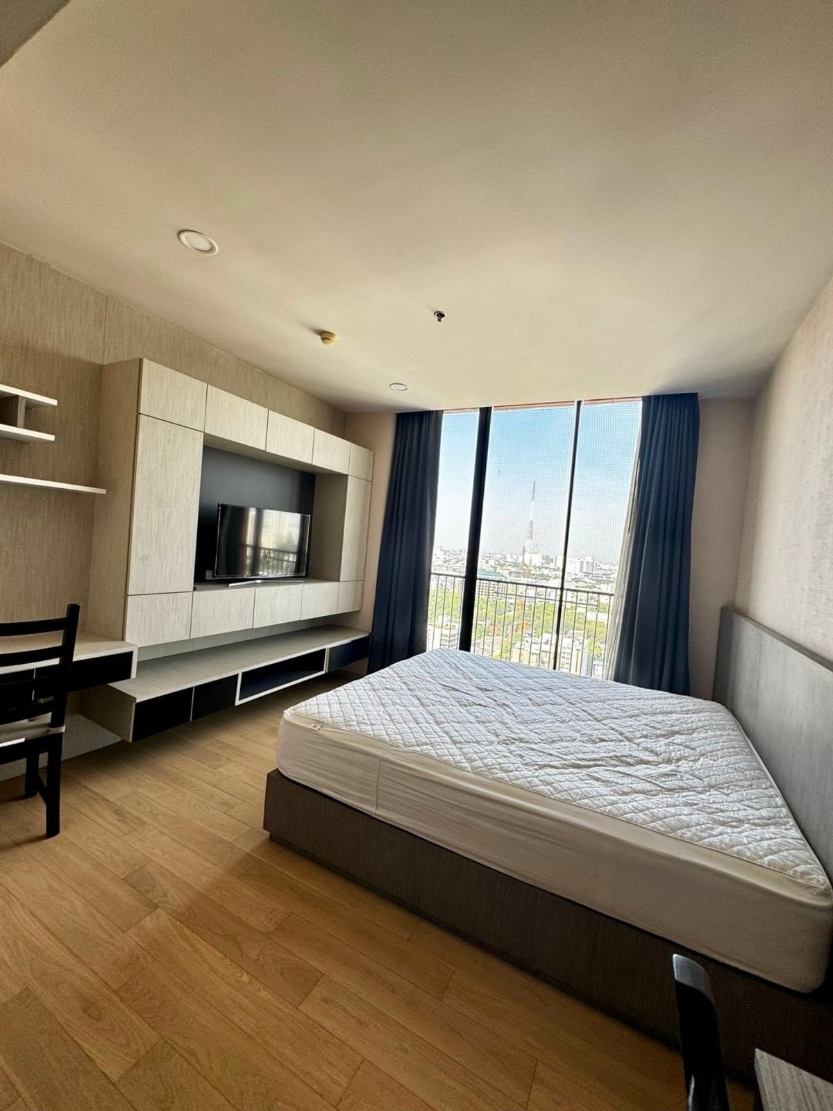 ให้เช่าคอนโดอารีย์ อนุสาวรีย์ : เช่า ให้เช่า คอนโด ติดBTS อารีย์ Condo Noble Re D (โนเบิล รีดี) ขนาด 53 ตรม. 1 ห้องนอน 1 ห้องน้ำ สนใจแอด Line ID : @951qfbfi
