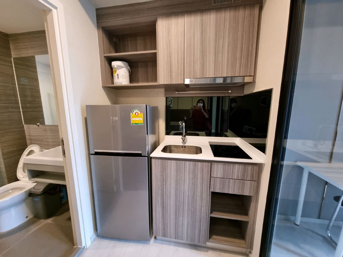 ให้เช่าคอนโดวิภาวดี ดอนเมือง หลักสี่ : ♥️♥️คอนโดใหม่ให้เช่า 1 นอน 1 ห้องทำงาน ติด BTS  “ ไนท์บริดจ์ พหลโยธิน อินเตอร์เชนจ์ “  เพียง  16,000 บาท  🥰🥰