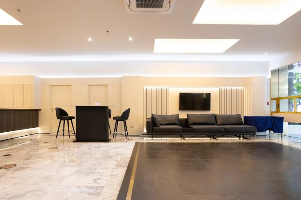 For RentCondoSathorn, Narathiwat : ✨ The room is ready to serve. Cute price, comfortable bag Hurry and reserve before missing an opportunity. 💯