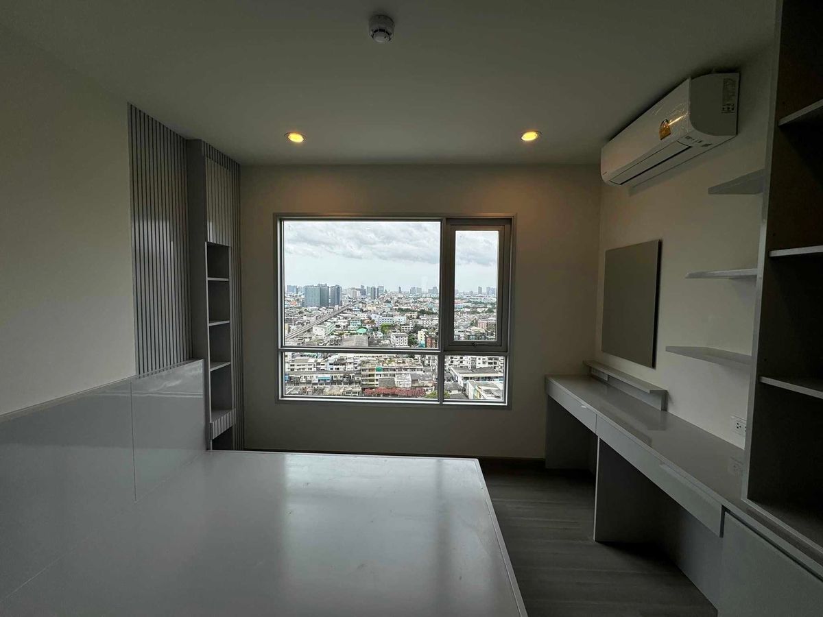 For SaleCondoPinklao, Charansanitwong : 🔥MRT flashlight 🔥2 Bedroom 2 bathrooms 2 Parking 🔥 Prestige sells Charan flashlight 🔥