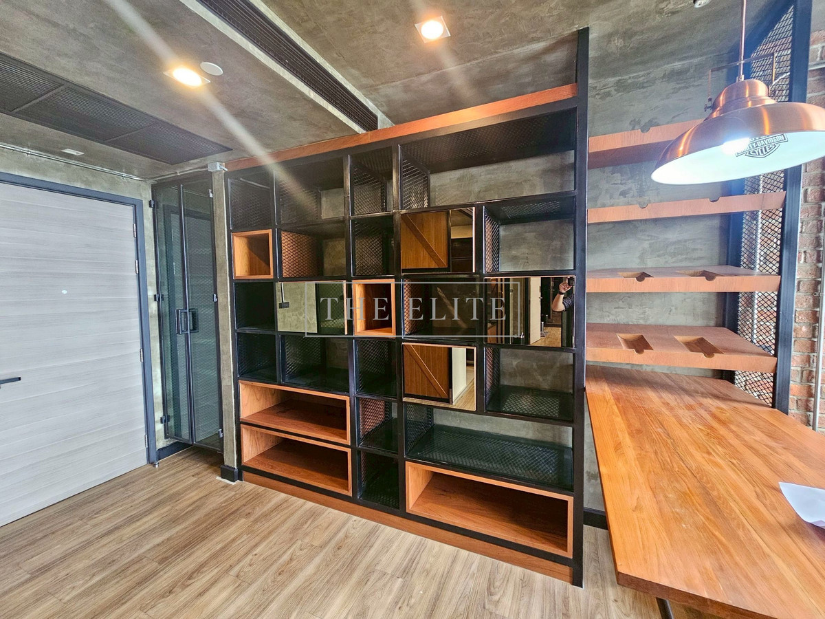 ให้เช่าคอนโดสาทร นราธิวาส : ✨ The Room Sathorn - TanonPun บนทำเลที่ตอบโจทย์ไลฟ์สไตล์ชีวิตในเมืองครบทุกด้าน ✔