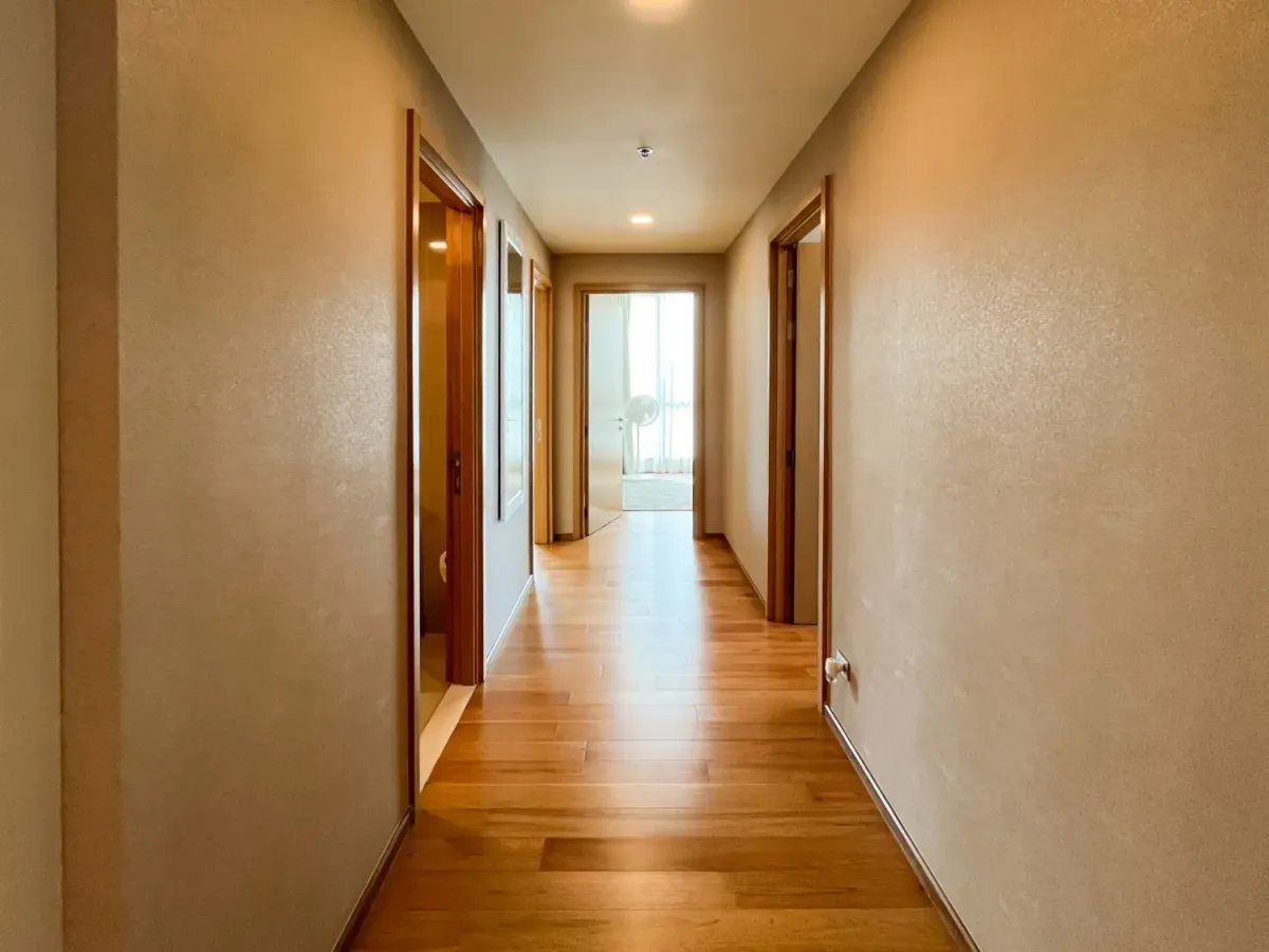 ขายคอนโดนานา : Hyde Sukhumvit 13 Three bedroom property for sale