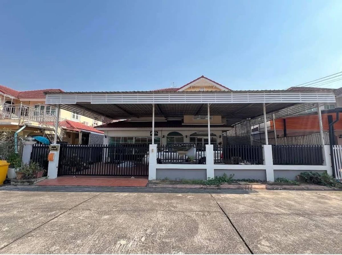 ให้เช่าบ้านนนทบุรี บางใหญ่ บางบัวทอง : ขาย/ให้เช่า บ้านเดี่ยว หมู่บ้านรุ่งอรุณ ซอยวัดส้มเกลี้ยง อ.บางกรวย จ.นนทบุรี ใกล้โลตัสพลัสมอลล์