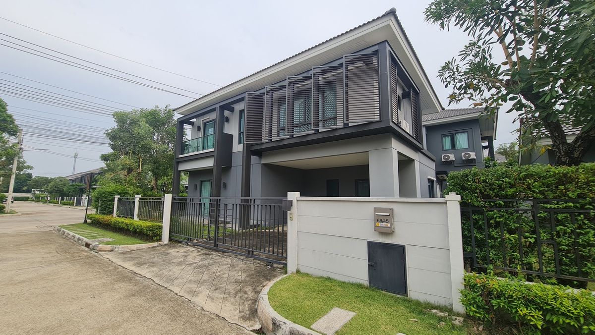 ขายบ้านแจ้งวัฒนะ เมืองทอง : ขายถูกบ้านเดี่ยว หลังมุม ใกล้โรบินสัน ไลฟ์สไตล์ราชพฤกษ์ โครงการเซนโทร ราชพฤกษ์-แจ้งวัฒนะ ขายตามสภาพ ราคาพิเศษ 6.49 ล้านบาท