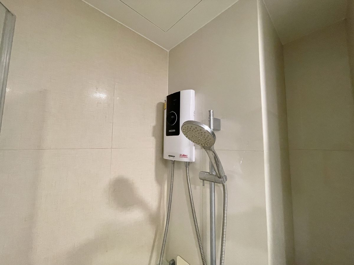 For SaleCondoKasetsart, Ratchayothin : Sell/rent Centric Condo, Ratchayothin, Floor 17, beautiful room, complete with BTS Ratchayothin, only 150 meters.