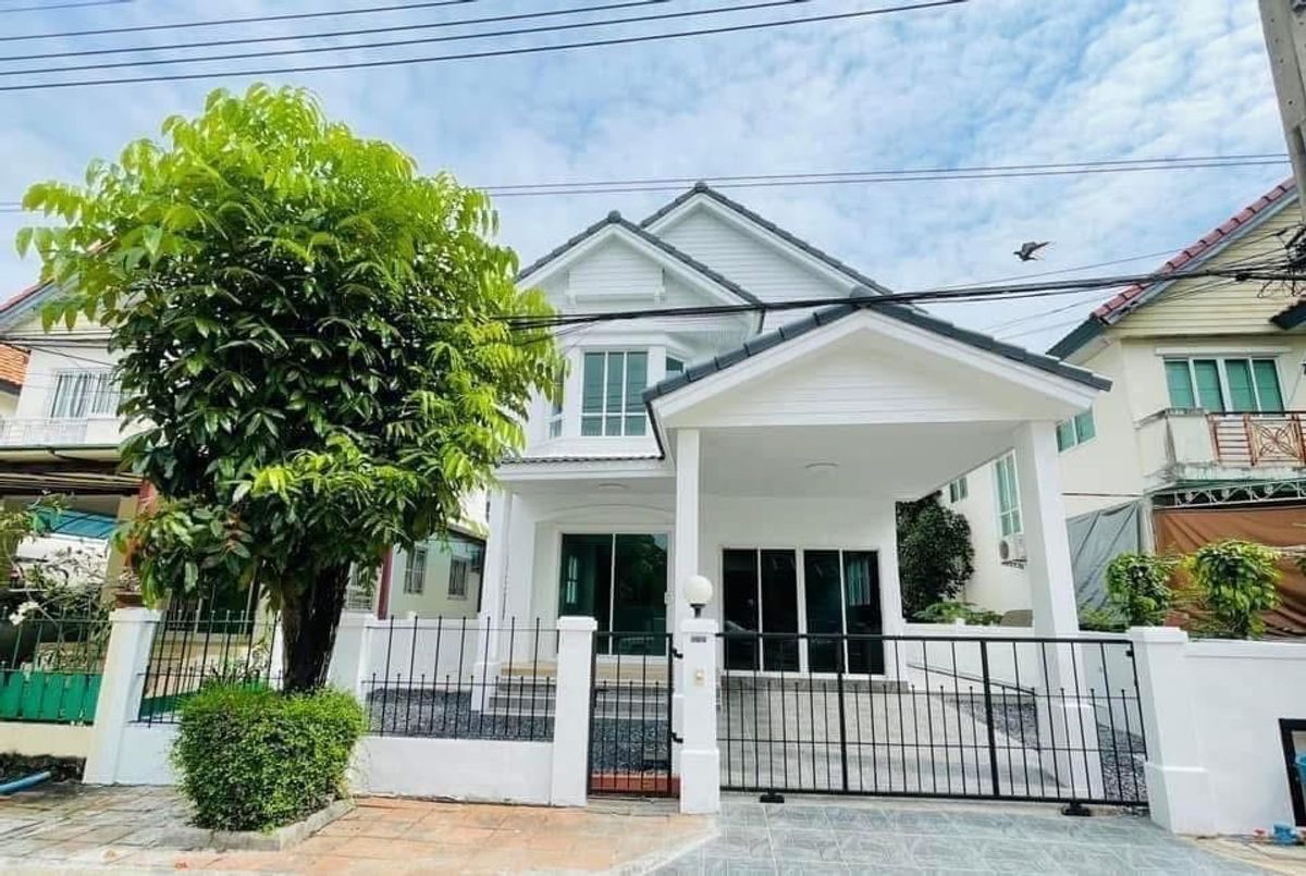 ขายบ้านอ่อนนุช อุดมสุข : ME-357 ขายบ้านเดี่ยว 2 ชั้น หมู่บ้านชวนชื่น อุดมสุข เลียบวงแหวน รีโนเวทใหม่พร้อมอยู่