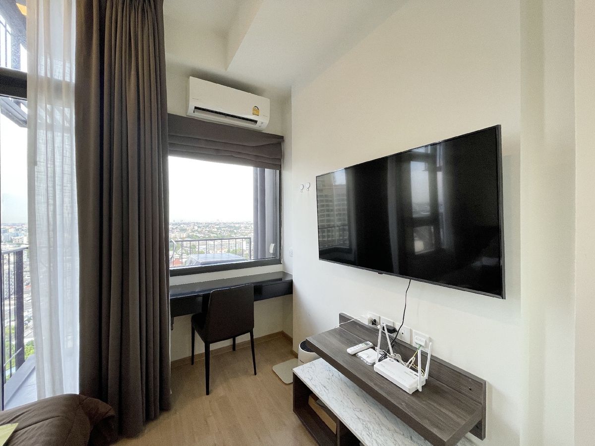 For SaleCondoKasetsart, Ratchayothin : Sell/rent Centric Condo, Ratchayothin, Floor 17, beautiful room, complete with BTS Ratchayothin, only 150 meters.