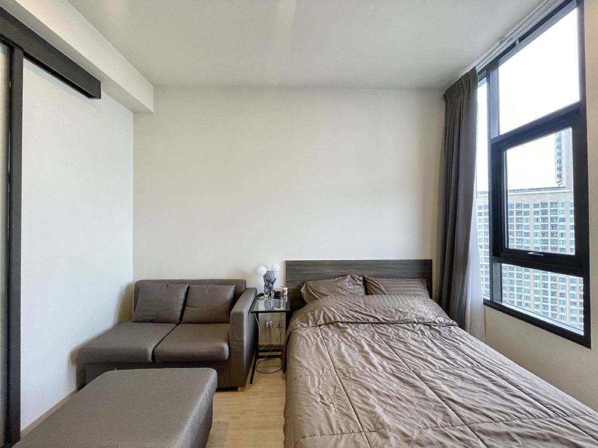 For SaleCondoKasetsart, Ratchayothin : Sell/rent Centric Condo, Ratchayothin, Floor 17, beautiful room, complete with BTS Ratchayothin, only 150 meters.