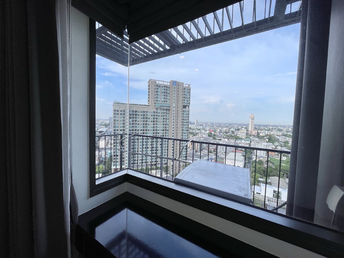 For SaleCondoKasetsart, Ratchayothin : Sell/rent Centric Condo, Ratchayothin, Floor 17, beautiful room, complete with BTS Ratchayothin, only 150 meters.