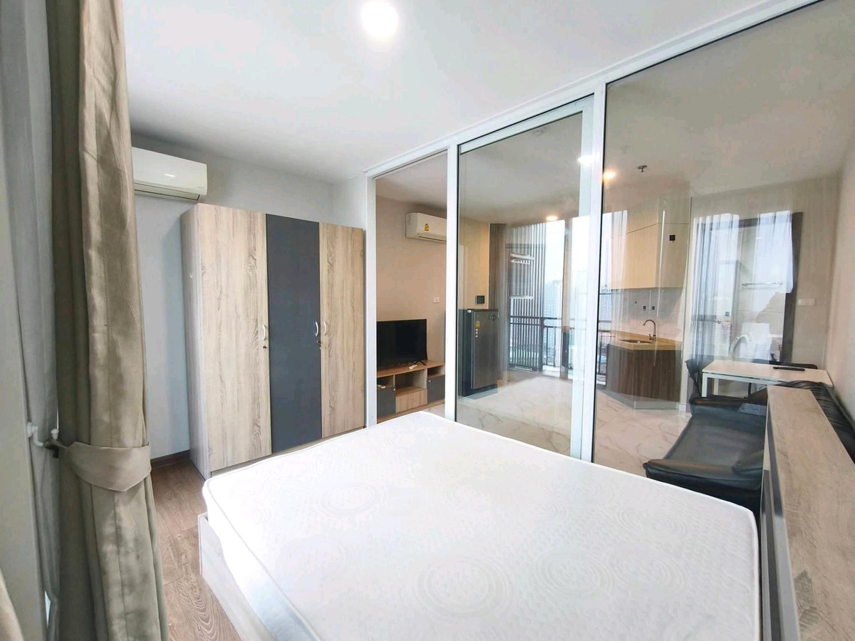 ให้เช่าคอนโดรัชดา ห้วยขวาง : 🔴13,000฿🔴 𝗔𝗿𝘁𝗶𝘀𝗮𝗻 𝗥𝗮𝘁𝗰𝗵𝗮𝗱𝗮┃อาร์ติซาน รัชดา ✅ ใกล้ MRT ศูนย์วัฒนธรรม ยินดีบริการ🙏สนใจทัก 𝙇𝙄𝙉𝙀 มานะคะ (ตอบไวมาก):​📱 รหัสทรัพย์​ 6901-1201📱: ไอดีไลน์:@bbcondo88