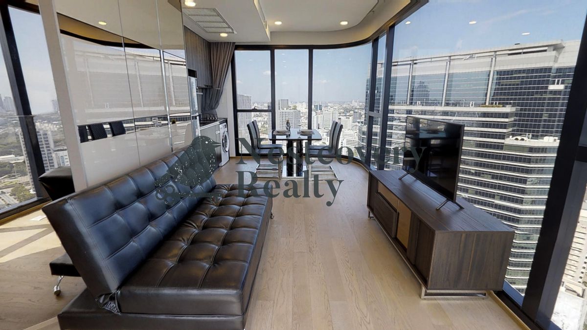 ขายคอนโดสยาม จุฬา สามย่าน : For Sale with tenant! 2 Bedrooms at Ashton Chula Silom by Nestcovery