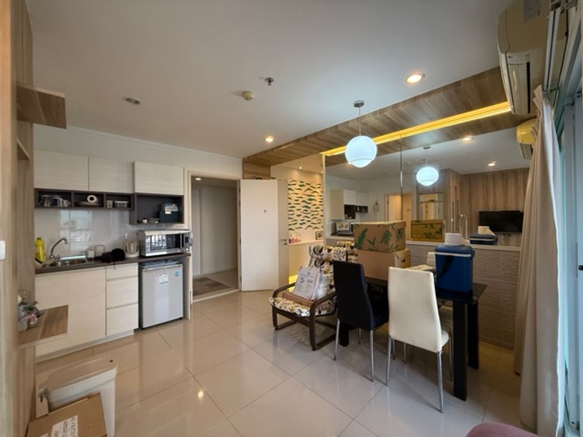 For SaleCondoPattaya, Bangsaen, Chonburi : Lumphini Park Beach, Jomtien, Floor 66, Room size 57 square meters, price 4,300,000 baht