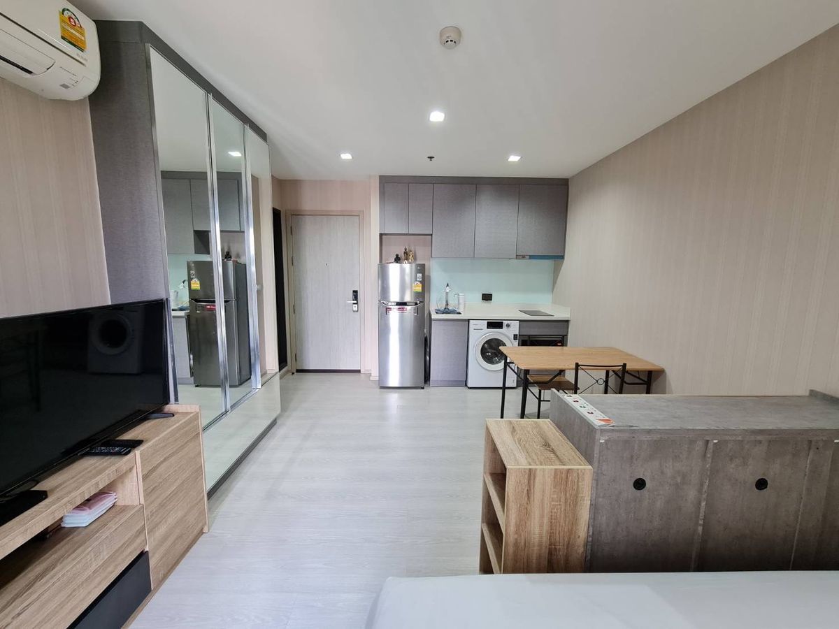 ขายคอนโดสุขุมวิท อโศก ทองหล่อ : ขายด่วน! คอนโด Rhythm Sukhumvit 36-38 ใกล้ BTS ทองหล่อ เพียง 400 เมตร Call 087-808-3690 (ฟีฟ่า)