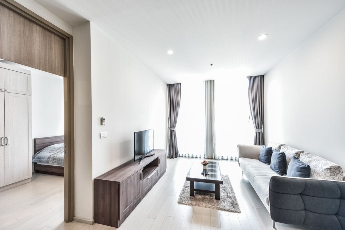 ให้เช่าคอนโดวิทยุ ชิดลม หลังสวน : For rent condo Noble ploenchit 1 Bed 58 Sq.m (S15-26205) 