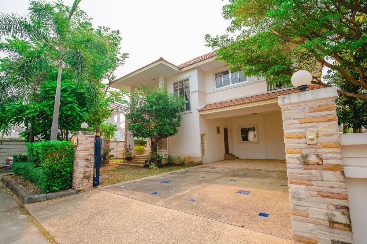 For SaleHouseChiang Mai : House for sale with land, Pimuk 4, Chiang Mai near Payap University  Near Sental Chiang Mai