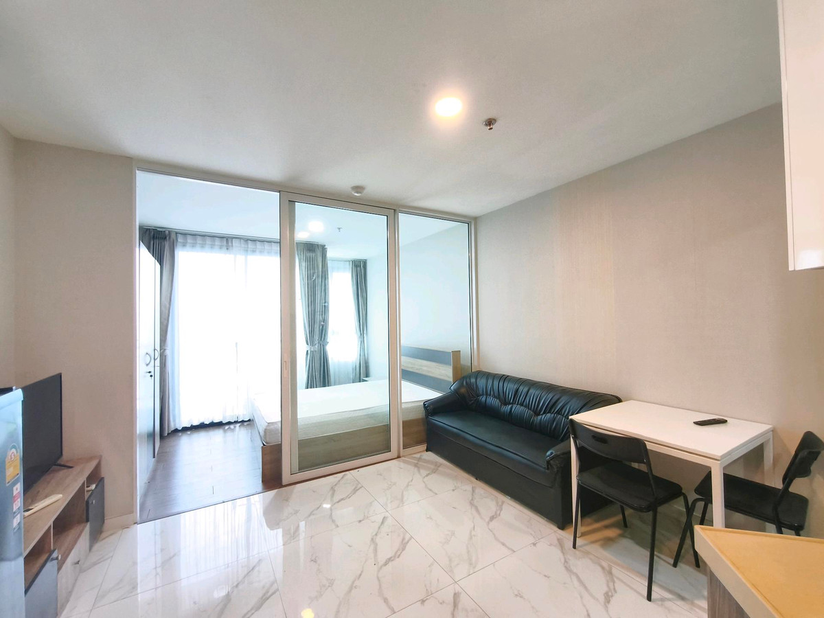 ให้เช่าคอนโดรัชดา ห้วยขวาง : 🔴13,000฿🔴 𝗔𝗿𝘁𝗶𝘀𝗮𝗻 𝗥𝗮𝘁𝗰𝗵𝗮𝗱𝗮┃อาร์ติซาน รัชดา ✅ ใกล้ MRT ศูนย์วัฒนธรรม ยินดีบริการ🙏สนใจทัก 𝙇𝙄𝙉𝙀 มานะคะ (ตอบไวมาก):​📱 รหัสทรัพย์​ 6901-1201📱: ไอดีไลน์:@bbcondo88