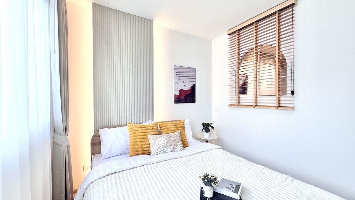 ขายคอนโดลาดกระบัง สุวรรณภูมิ : ✅ขายถูก Condo Dcondo. อ่อนนุช สุวรรณภูมิ พื้นที่ 30 ตรม. ชั้น 2 ตึก D แบบ 1 นอน 1 น้ำ ราคา 1,699,000 บาท 🛎️ รีบจองเลย