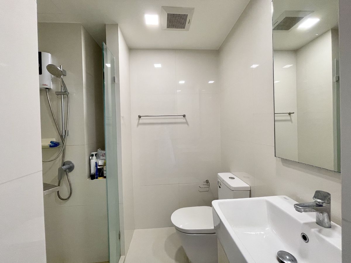 For SaleCondoKasetsart, Ratchayothin : Sell/rent Centric Condo, Ratchayothin, Floor 17, beautiful room, complete with BTS Ratchayothin, only 150 meters.