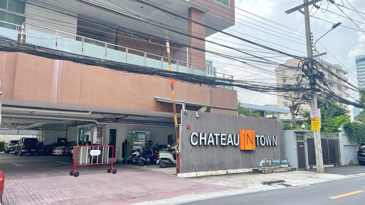 For RentCondoKasetsart, Ratchayothin : Rent Cha Tow In Town. Phahonyothin 14 (2 bedrooms)