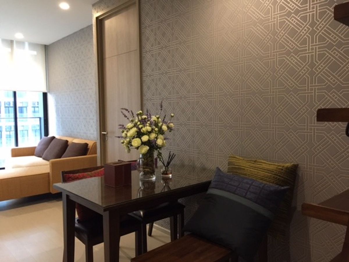 ให้เช่าคอนโดวิทยุ ชิดลม หลังสวน : for rent condo Noble Ploenchit 57 Sq.m 1 Bed (S15-5520) 