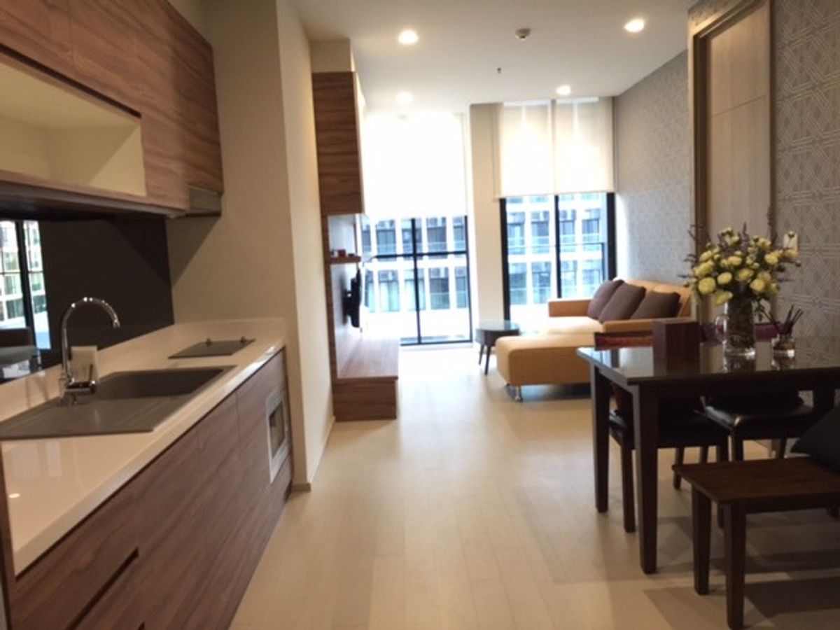 ให้เช่าคอนโดวิทยุ ชิดลม หลังสวน : for rent condo Noble Ploenchit 57 Sq.m 1 Bed (S15-5520) 