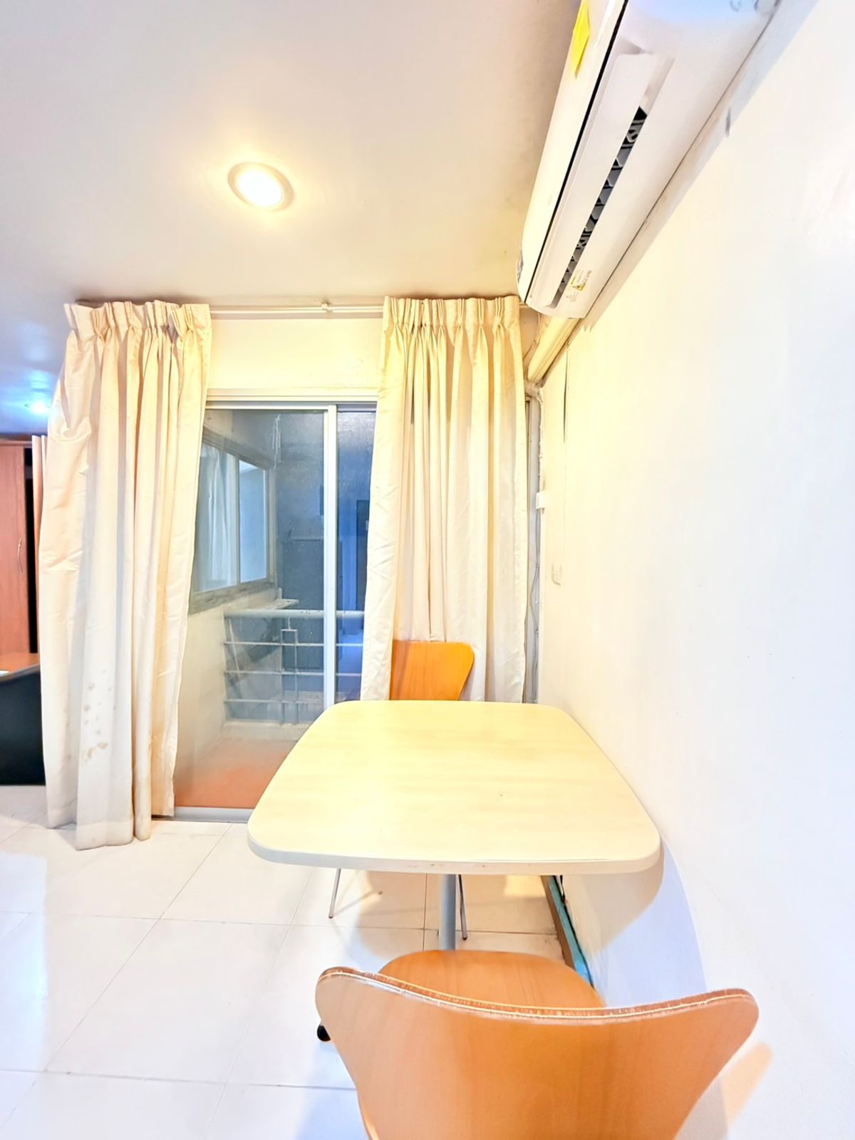 ให้เช่าคอนโดสุขุมวิท อโศก ทองหล่อ : 🔥ให้เช่าด่วน🔥 เข้าอยู่ได้เลย  คอนโด ใกล้รถไฟฟ้า BTS อโศก, MRT สุขุมวิท 