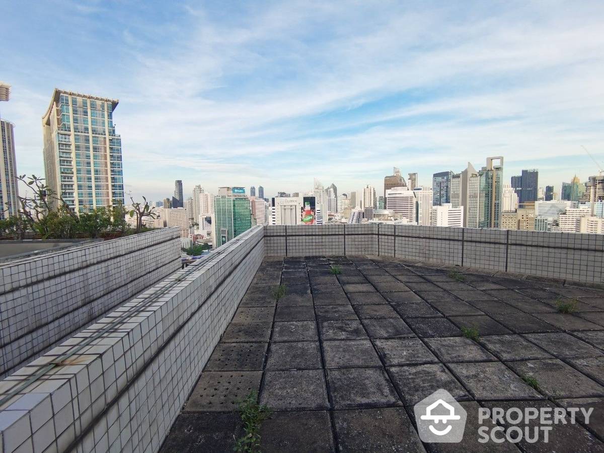ขายคอนโดวิทยุ ชิดลม หลังสวน : คอนโด 3-ห้องนอน ที่ ออลซีซั่น แมนชั่น คอนโดมิเนียม ใกล้ BTS เพลินจิต
