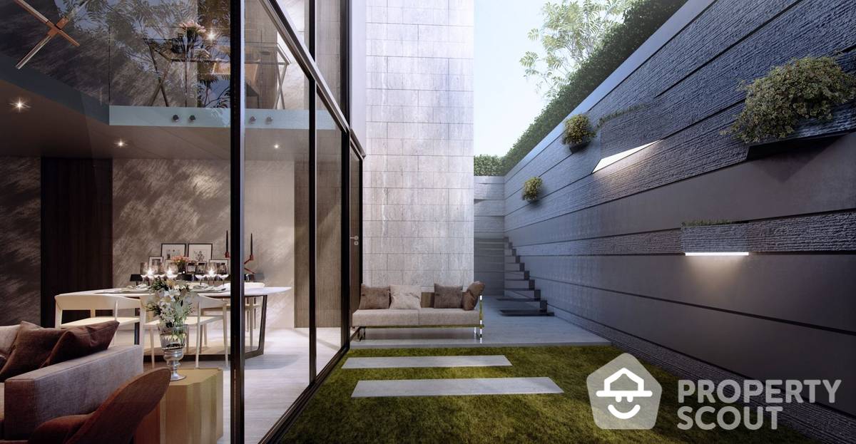 For SaleCondoWitthayu, Chidlom, Langsuan, Ploenchit : 3-BR Condo at CRAFT Ploenchit near BTS Phloen Chit