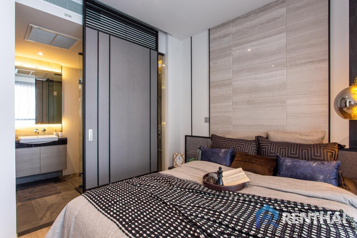 ขายคอนโดพัทยา บางแสน ชลบุรี สัตหีบ : ขายคอนโดพัทยา Andromeda พระตำหนัก  ทำเลบนเขา สตูดิโอขนาด 27 ตร.ม. วิวทะเลสวยๆ