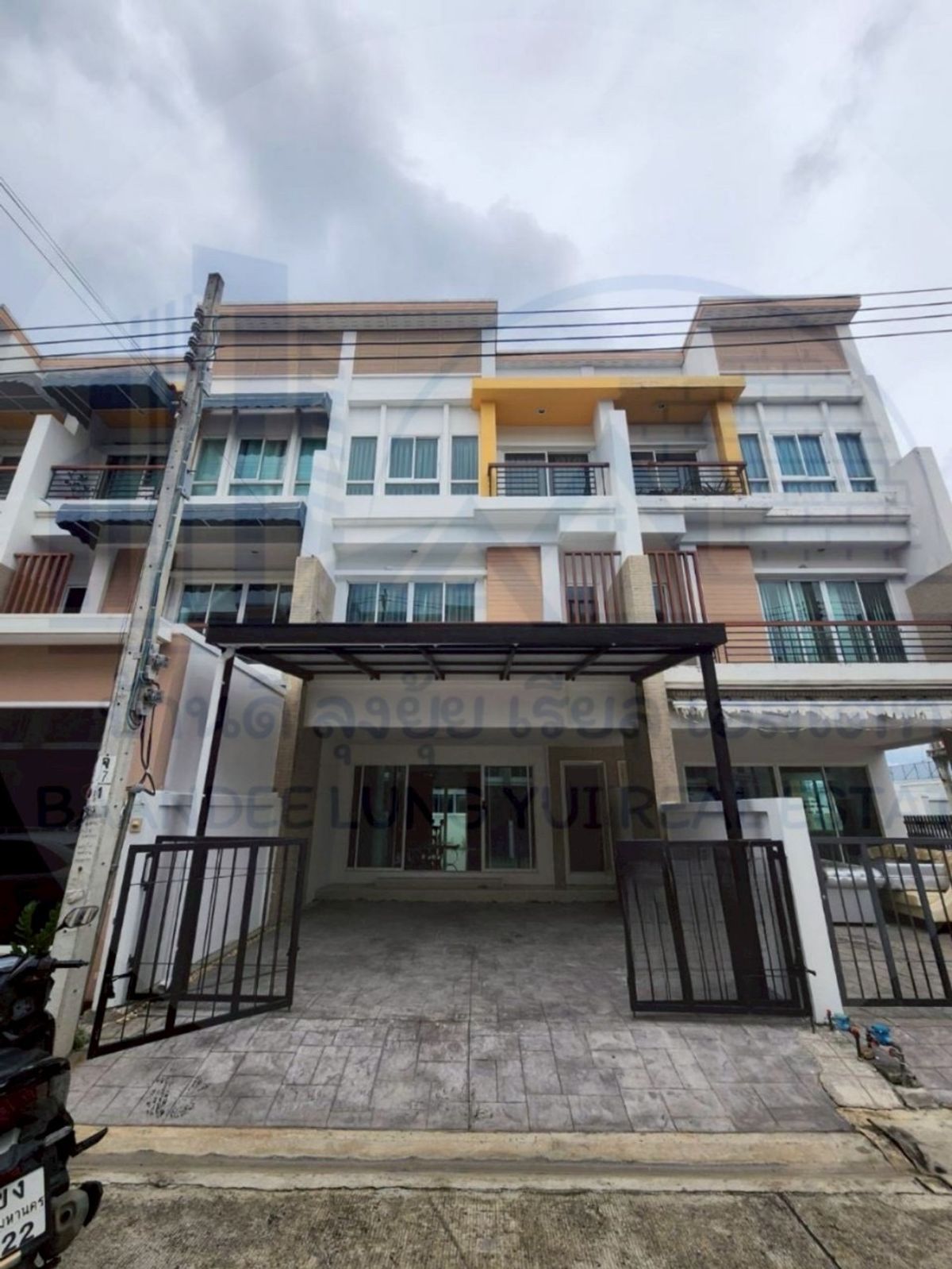 ให้เช่าทาวน์โฮมเกษตร นวมินทร์ ลาดปลาเค้า : ให้เช่าทาวน์โฮมภณาสิริเรสซิเด้นซ์เกษตร-นวมินทร์ 🏡🎉🎉聯排別墅出租，Phanasiri Residence Kaset-Nawamin 