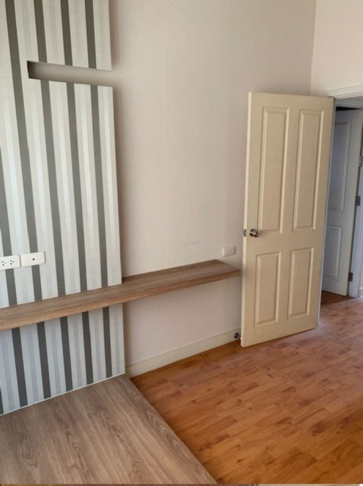 For SaleTownhomeRama5, Ratchapruek, Bangkruai : Townhome for sale, The Trust Ratchapruek-Rattanathibet 2 4, 3 water 27.90 sq.w.