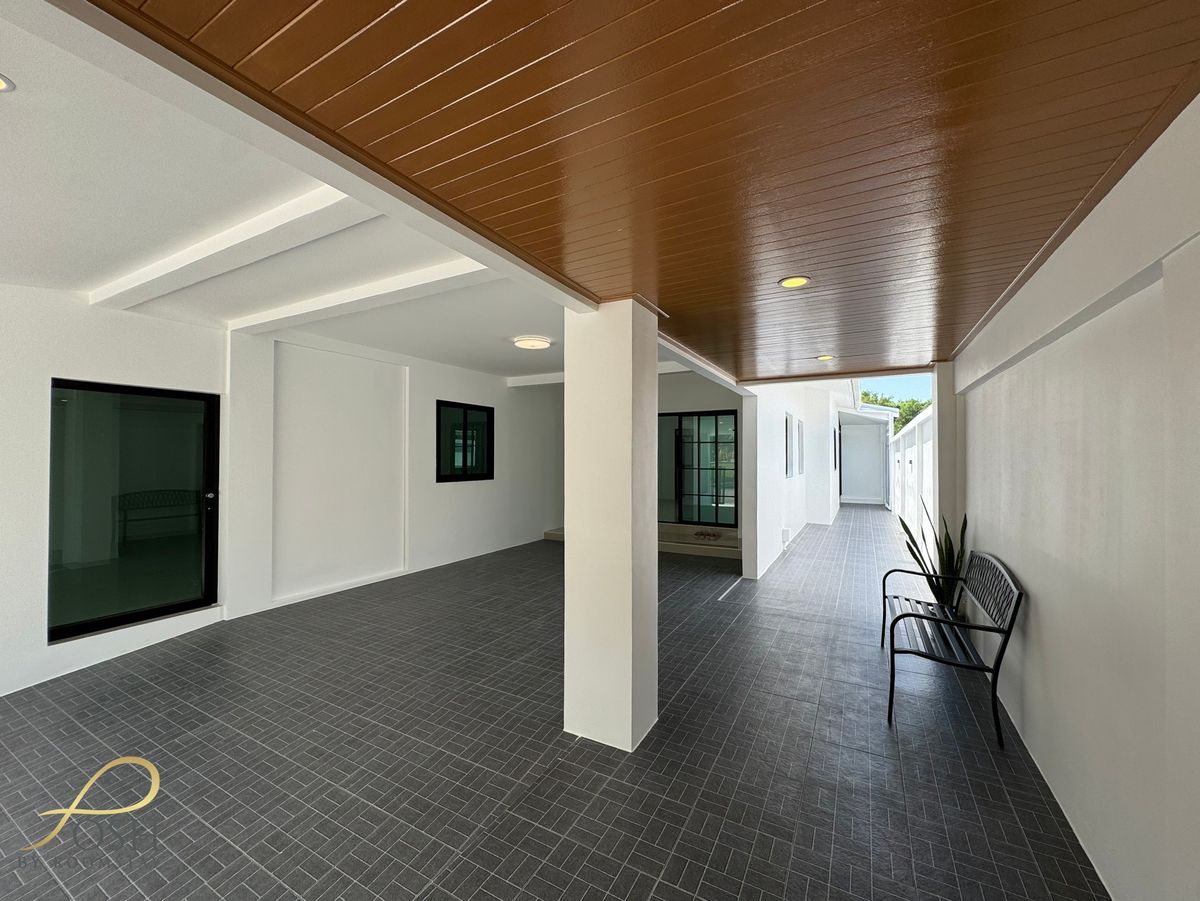 ขายทาวน์โฮมภูเก็ต : หมู่บ้านวรานีย์ บายพาส (Varanee Bypass Village)